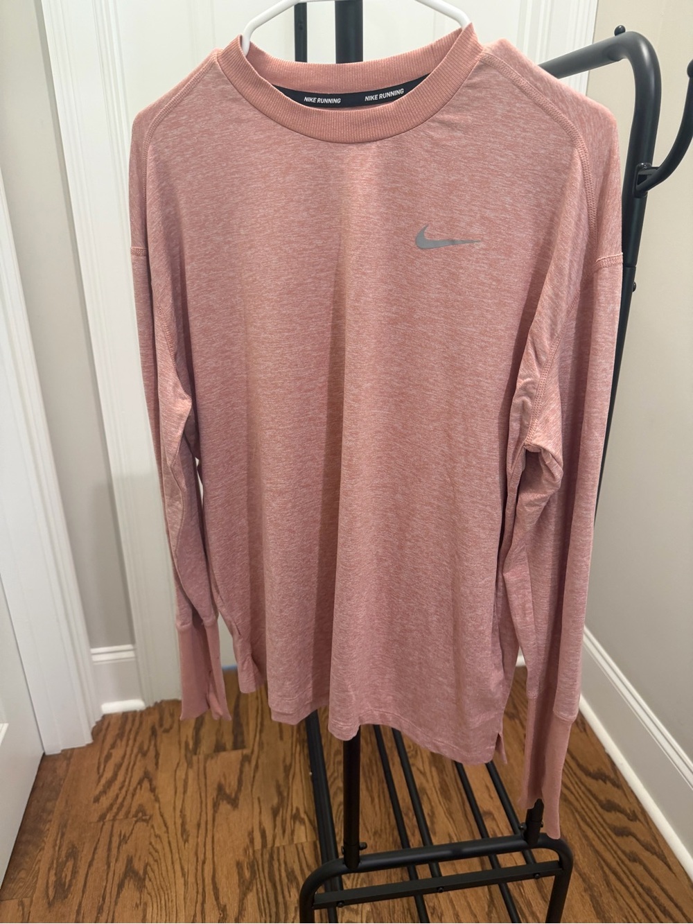 Nike Women’s Long Sleeve Crew - Rose Heather